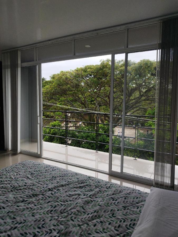 Balcones De La Rivera Apartamento Azulejo 3 Buga Luaran gambar