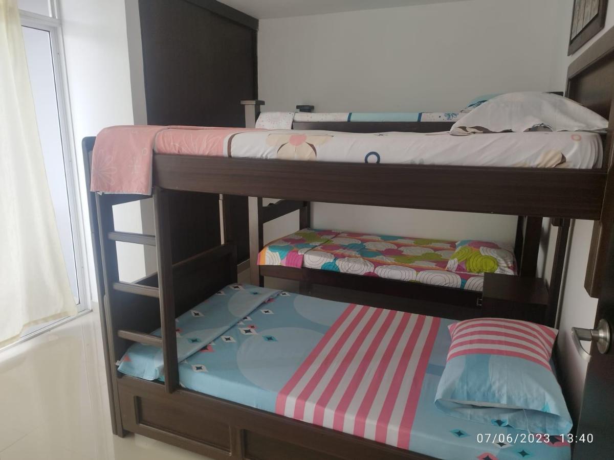 Balcones De La Rivera Apartamento Azulejo 3 Buga Luaran gambar