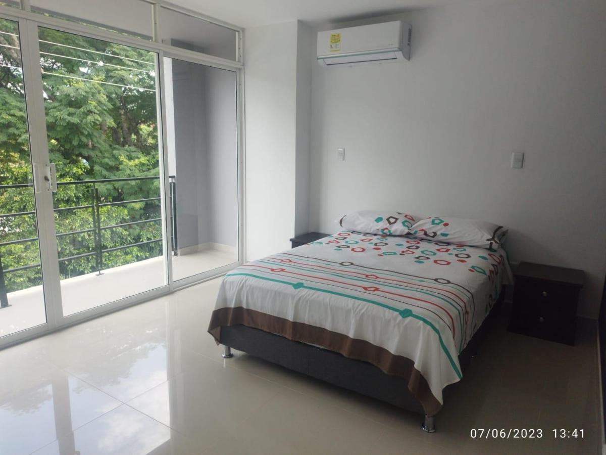 Balcones De La Rivera Apartamento Azulejo 3 Buga Luaran gambar